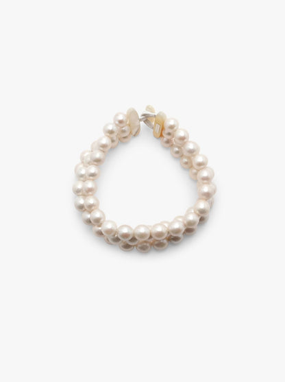Necklace: freshwater pearl choker