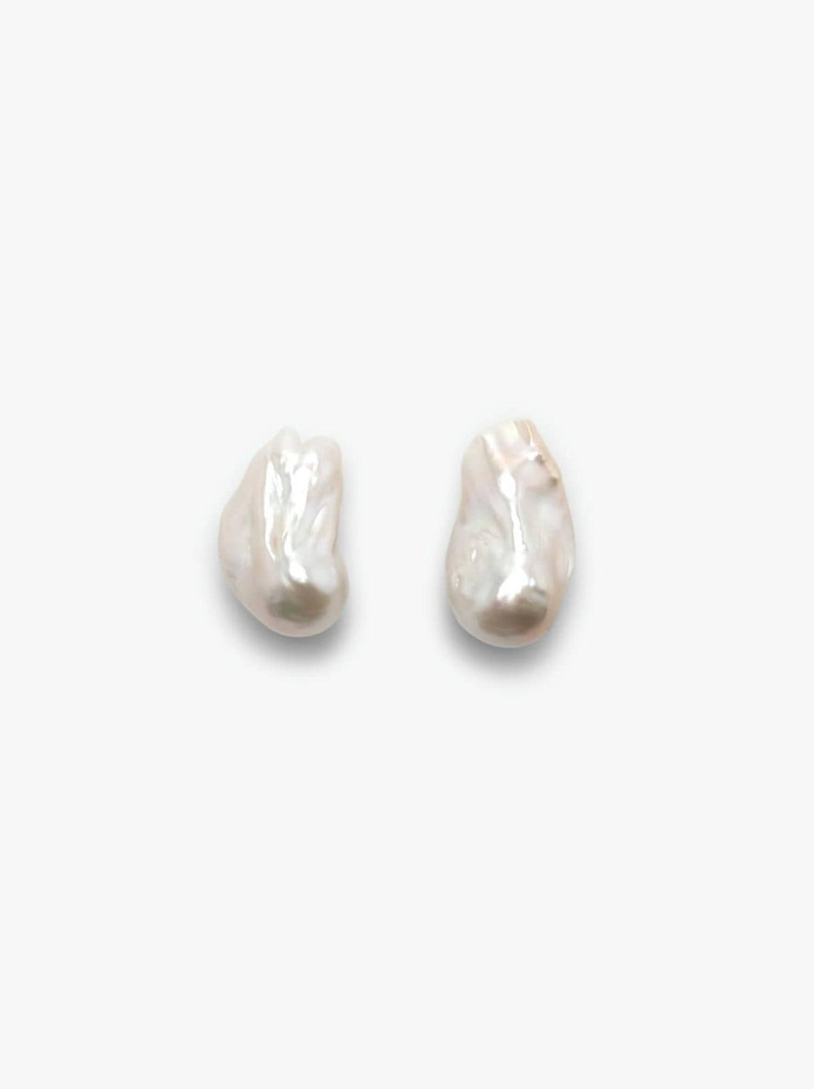 Marée earrings: baroque pearls