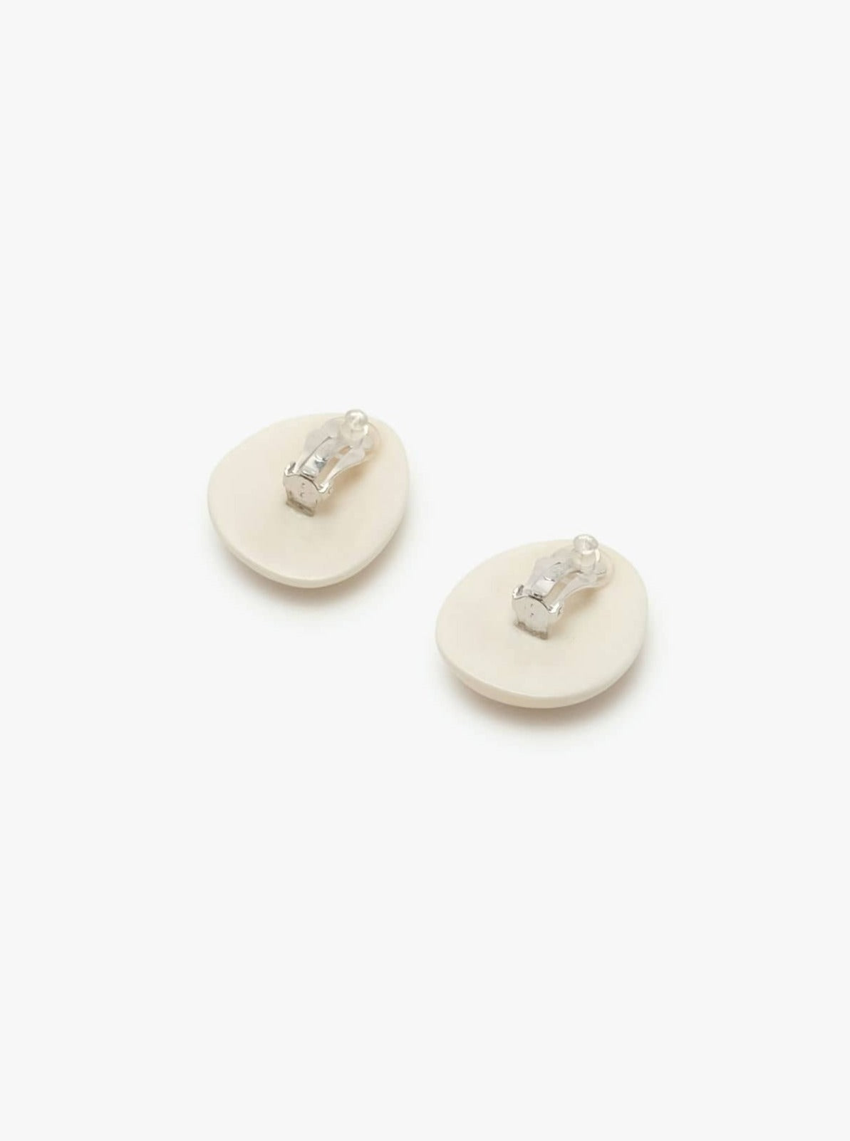 Lima earrings: white
