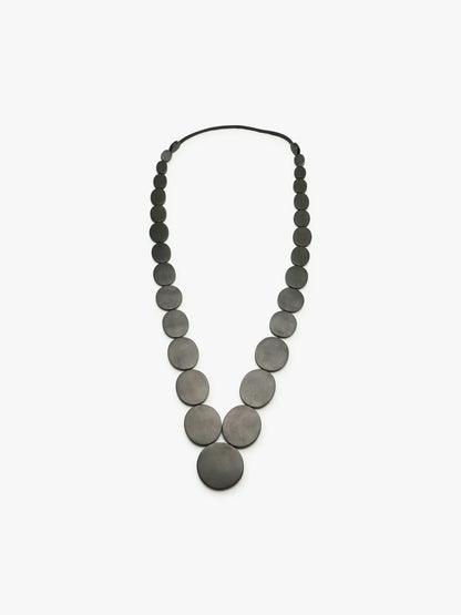 Necklace: kamagong