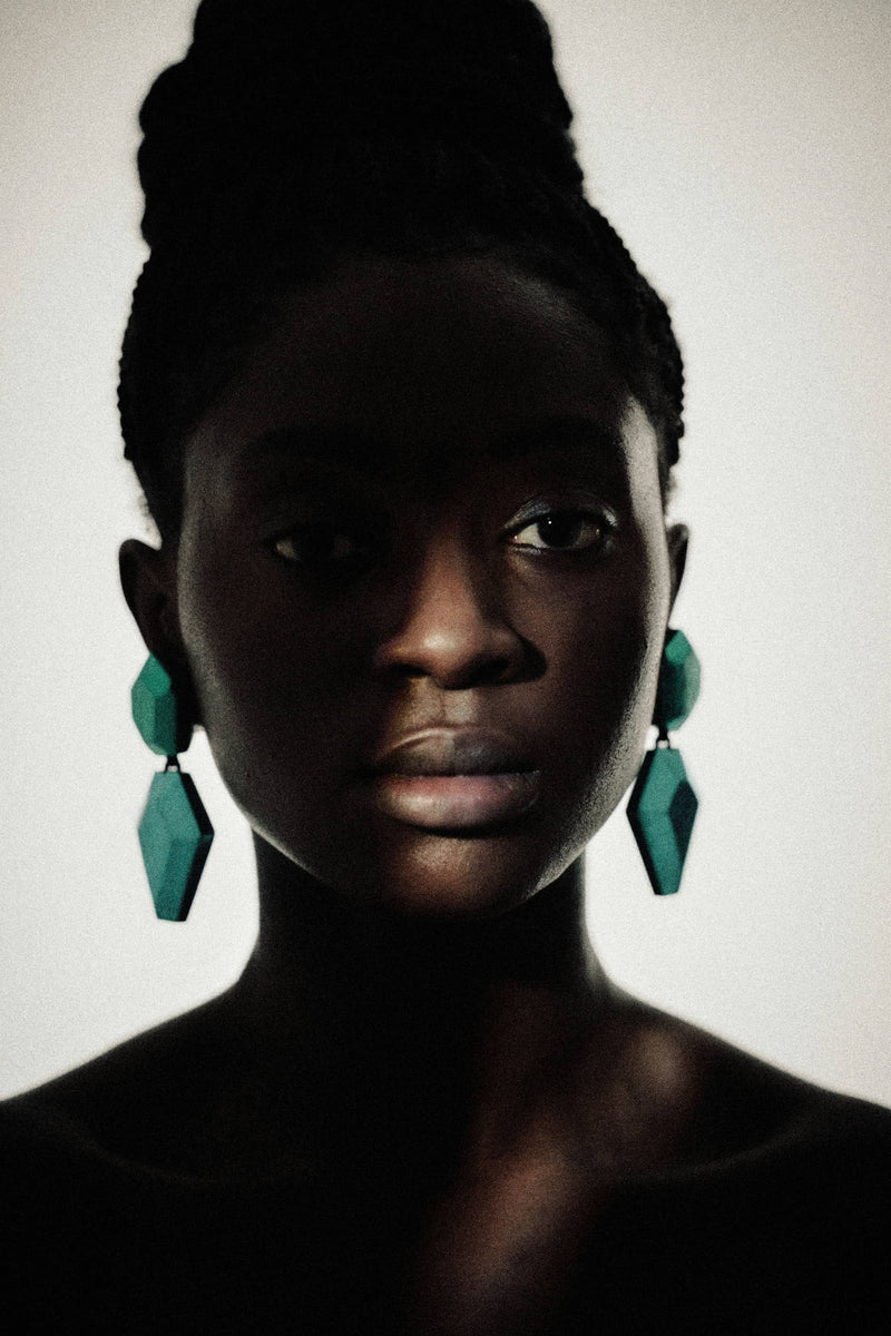 Nebu earrings: bluefoil, acacia