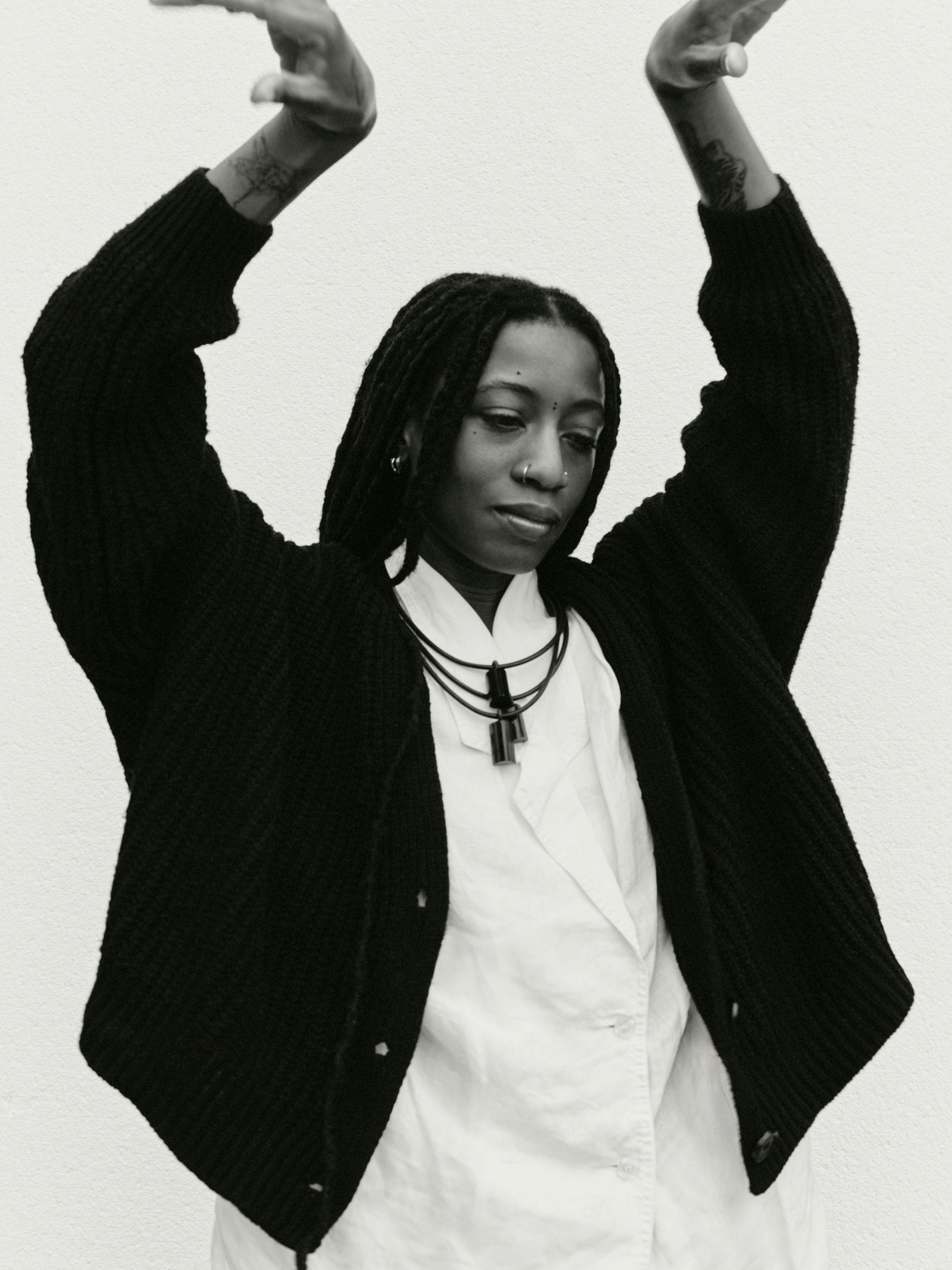 Mint necklace: leather, bog oak, tourmaline