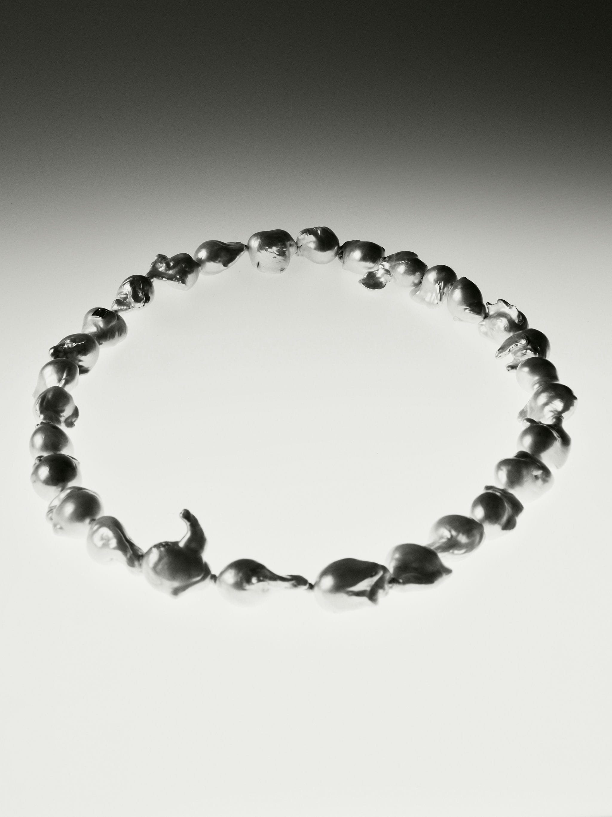 Mint necklace: baroque pearls