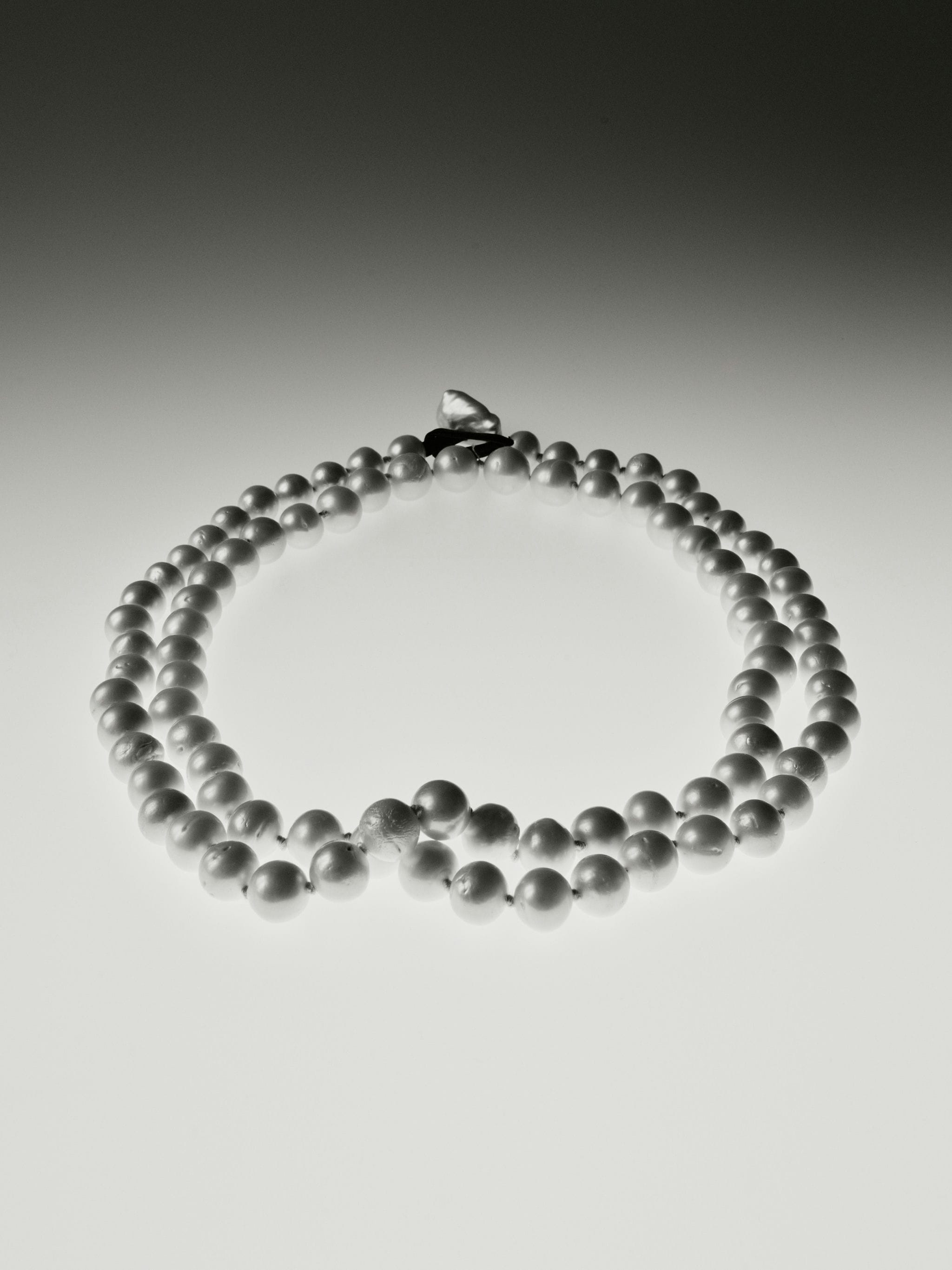 Astrée necklace: freshwater pearls