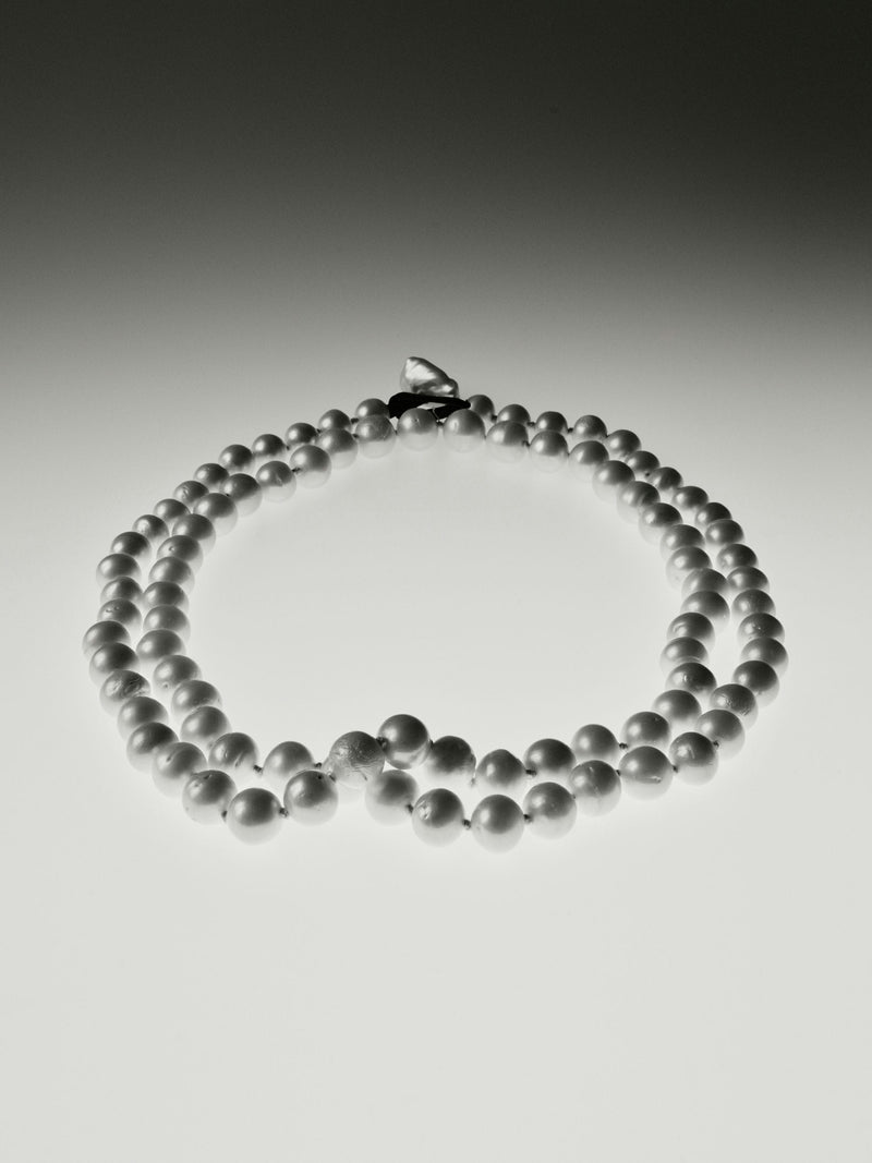 Astrée necklace: freshwater pearls