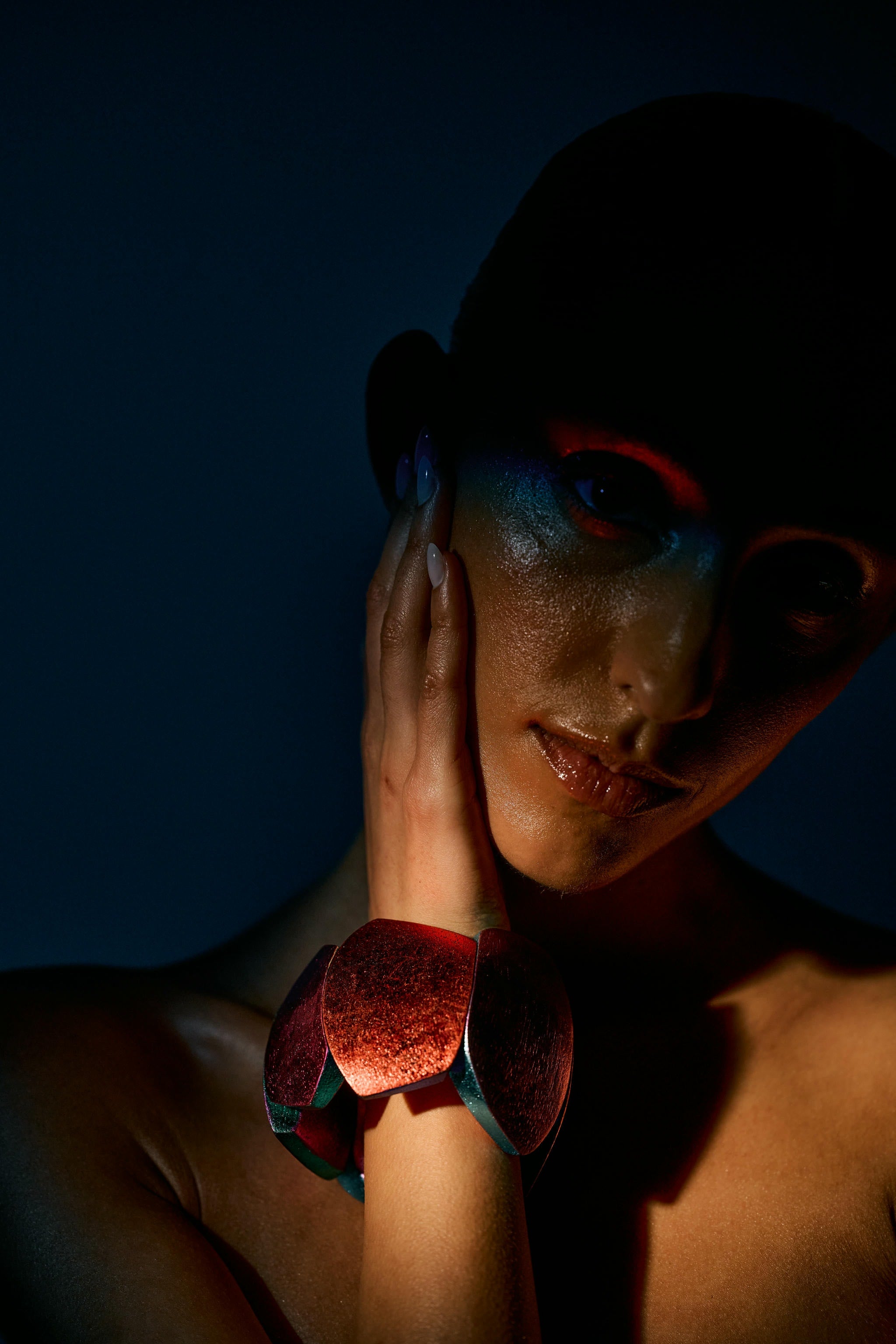 Quinn bracelet: multi-coloured foil