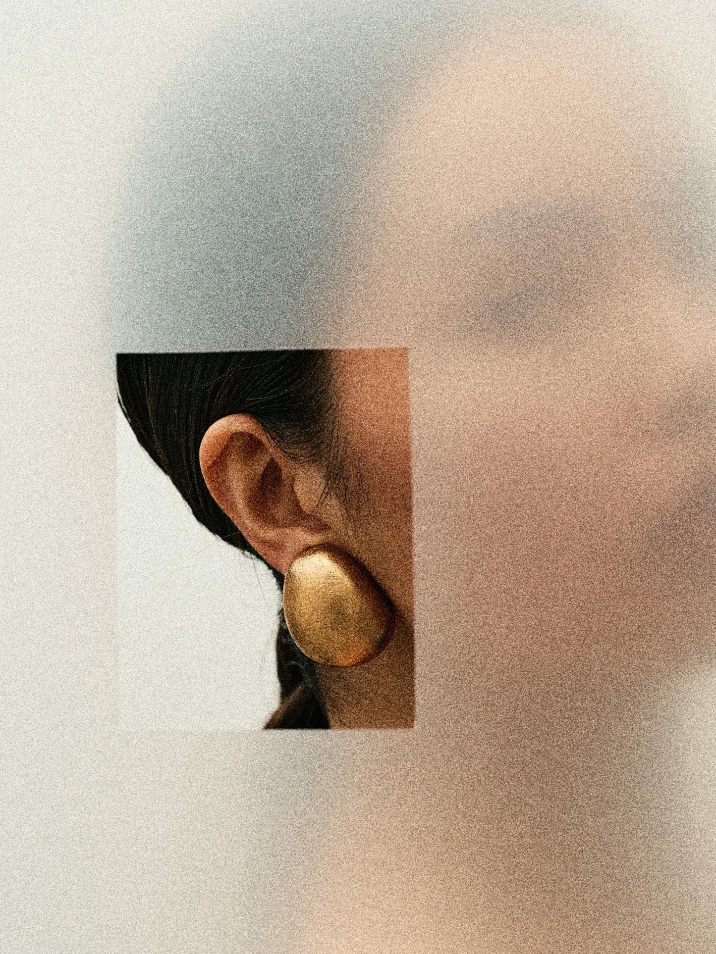 Corda earring: acacia, goldfoil