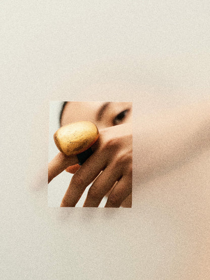 Pinea ring: bronze