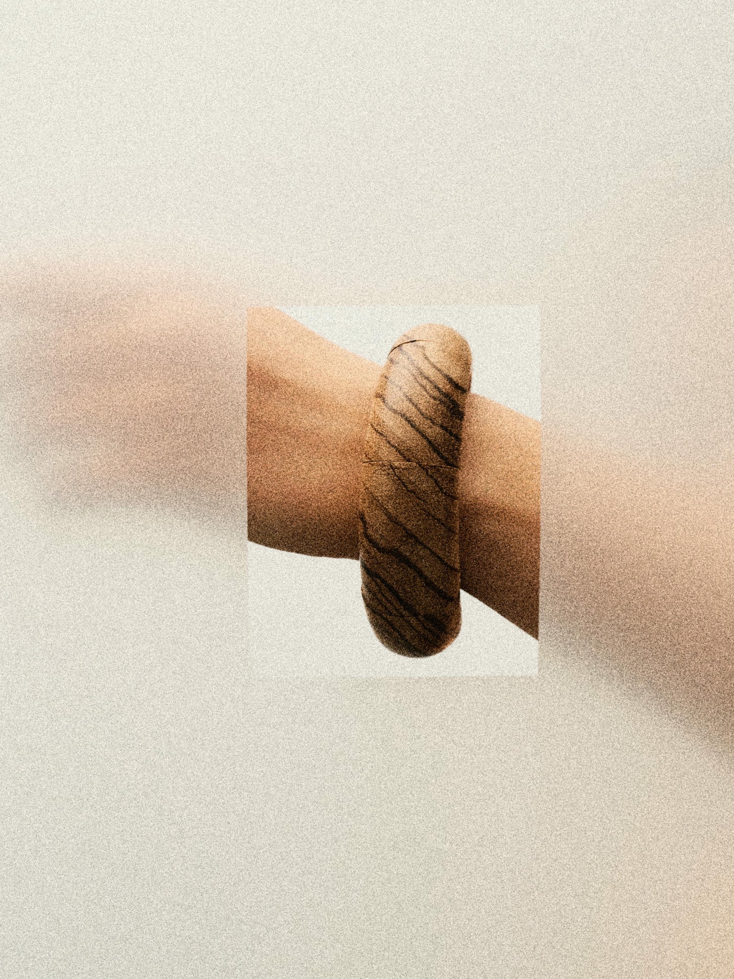 Ligna bracelet: zebrano wood