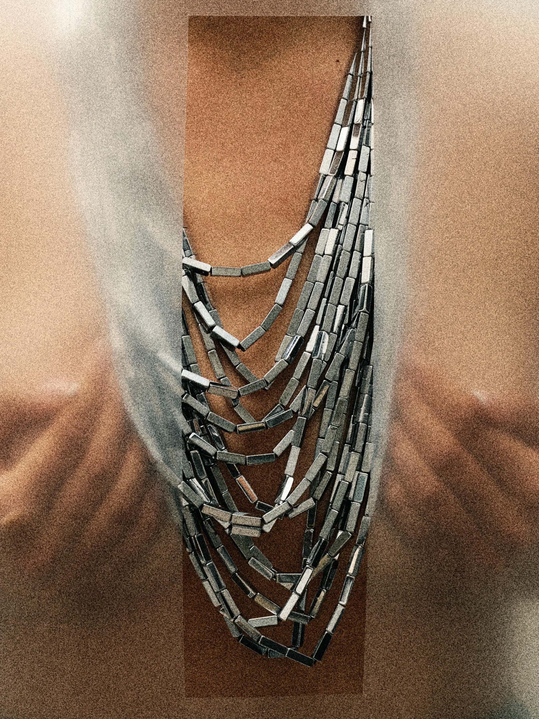 Silva necklace: hematite stone