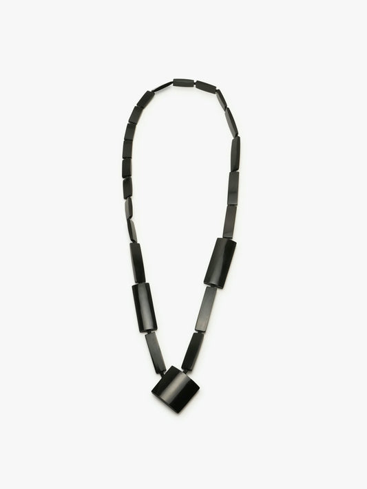 Necklace: black horn