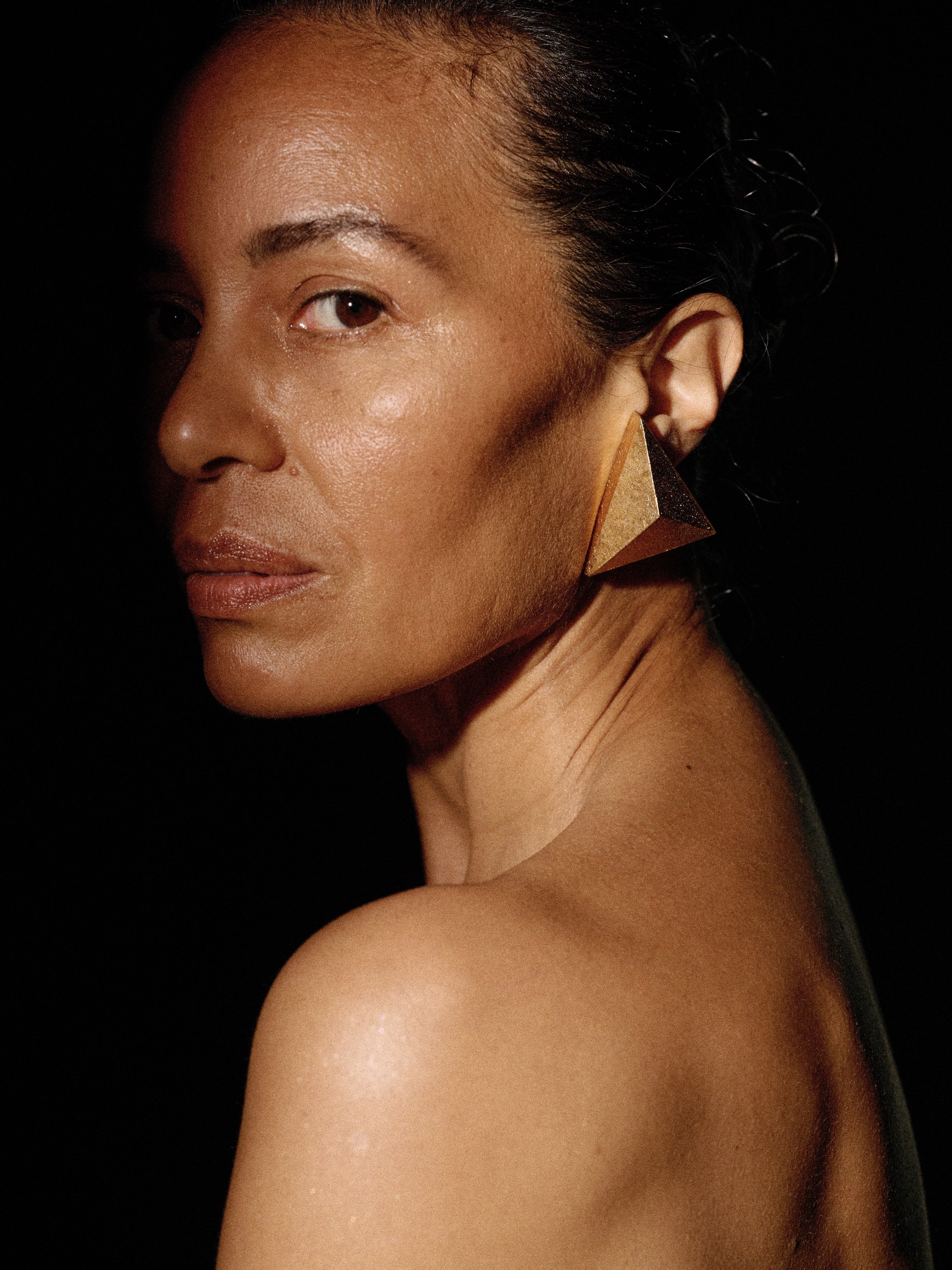 Gyve earrings: acacia, goldfoil