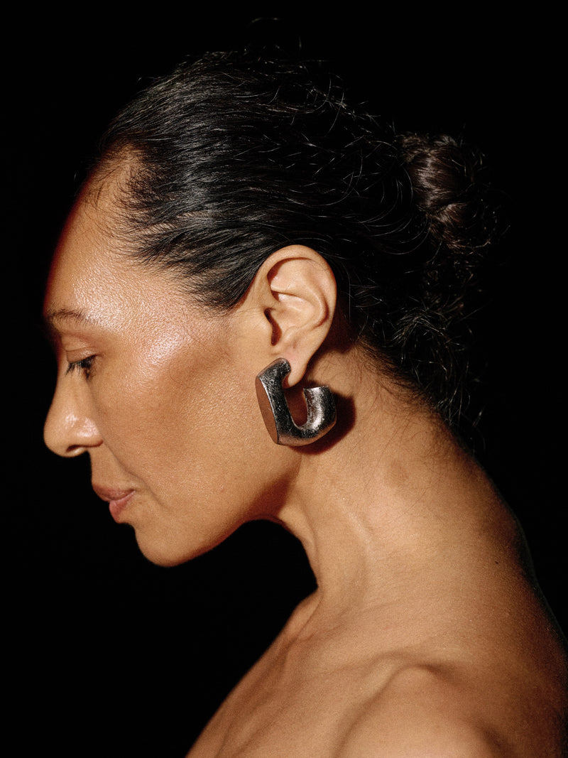 Anora stud earrings: acacia, silverfoil