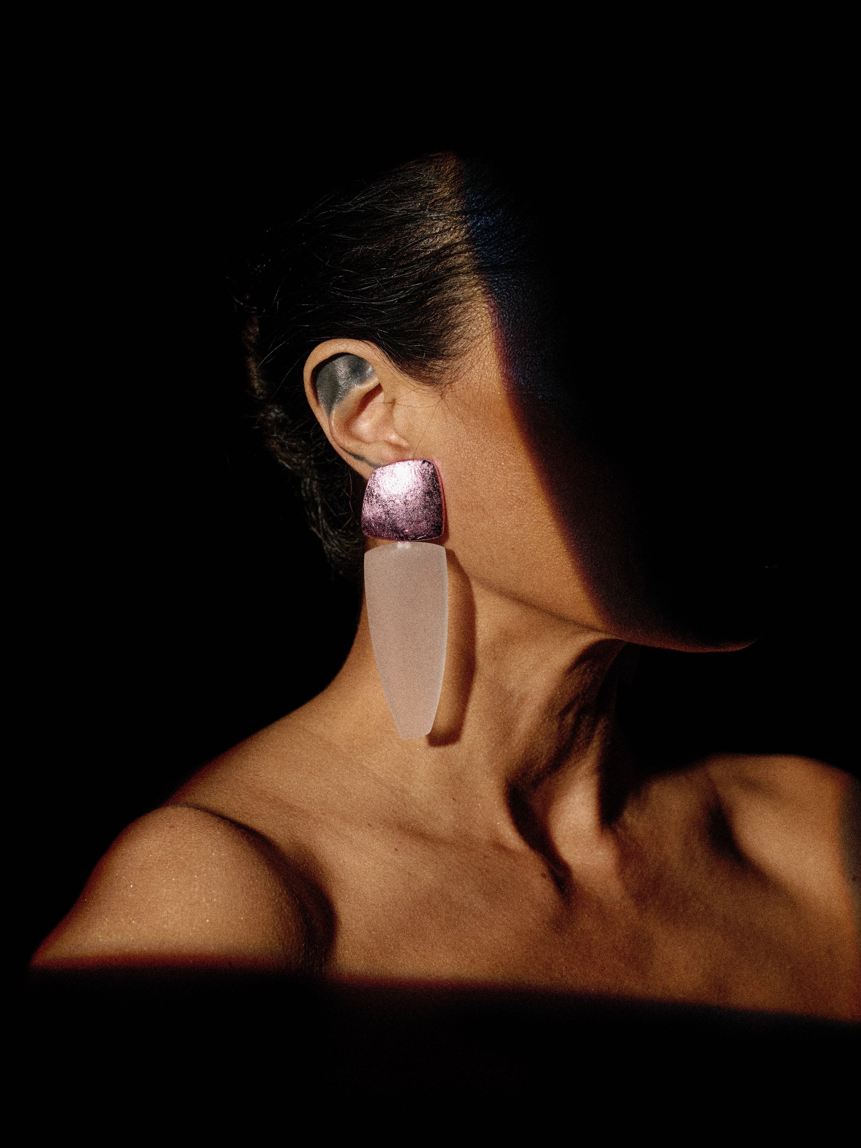 Joa earrings: pinkfoil, frosted greencast