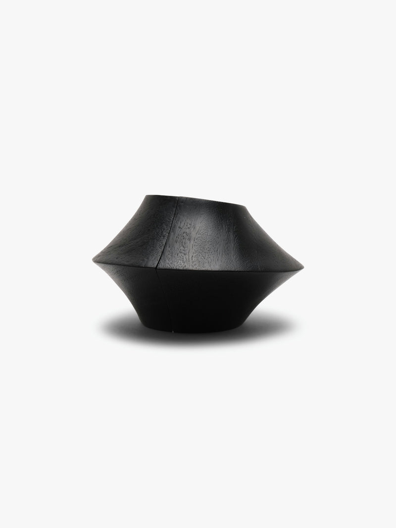 Daisy bracelet: black acacia