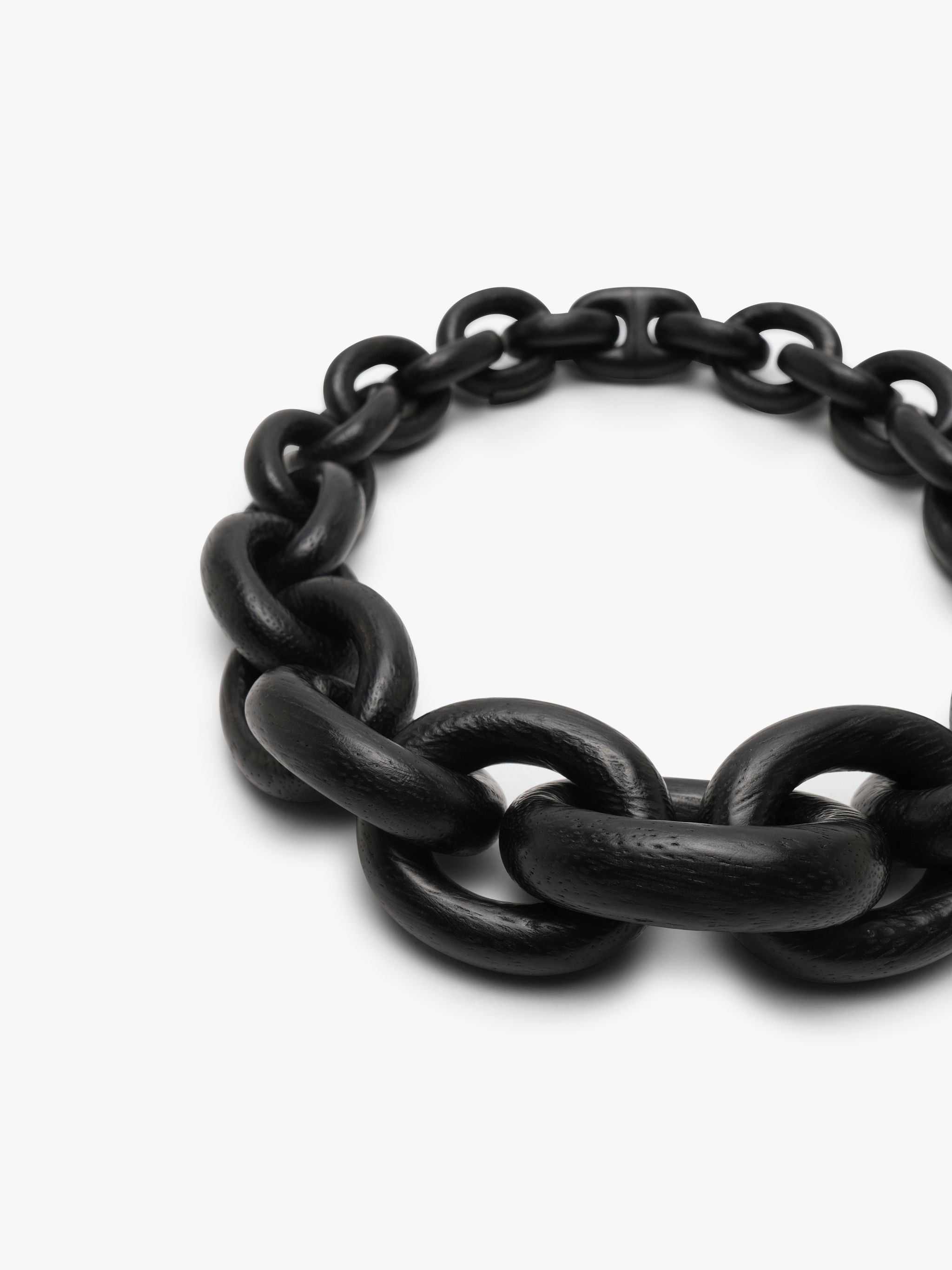 Catena necklace: black acacia