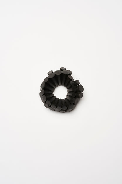 Bracelet in black acacia