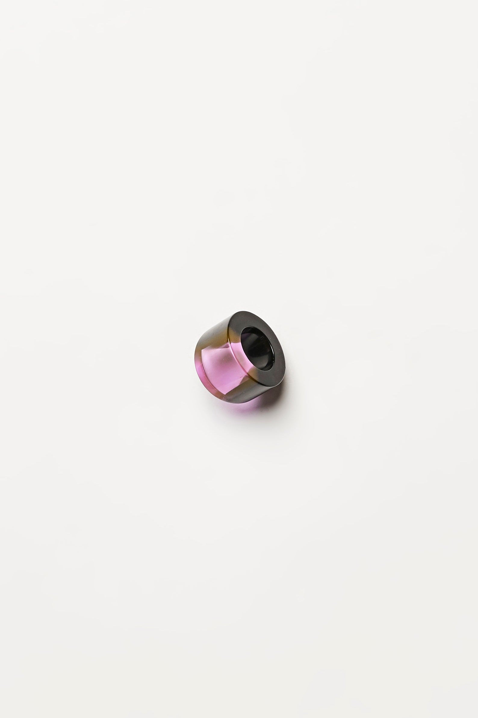 Tracy ring: pink and black
