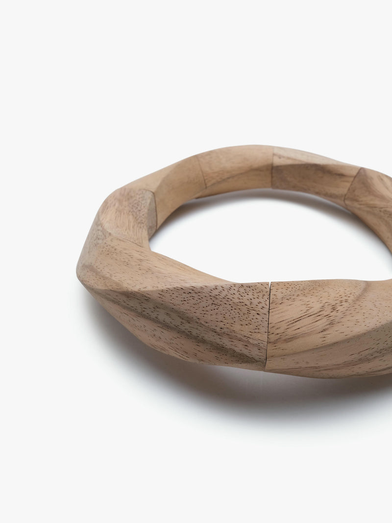 Katherine necklace: acacia wood