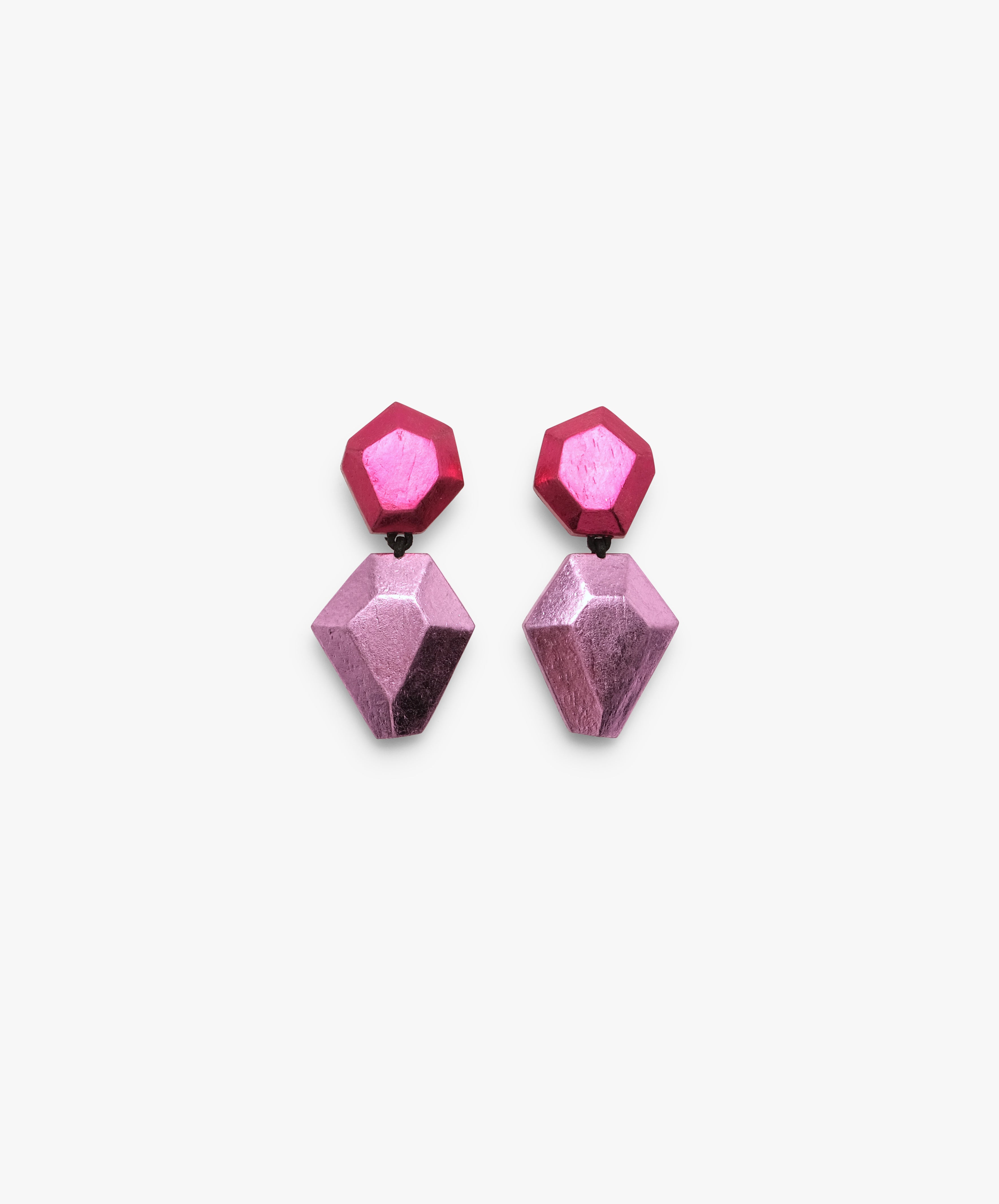 Nebu earrrings: pinkfoil, acacia