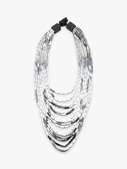 Silva necklace: hematite stone