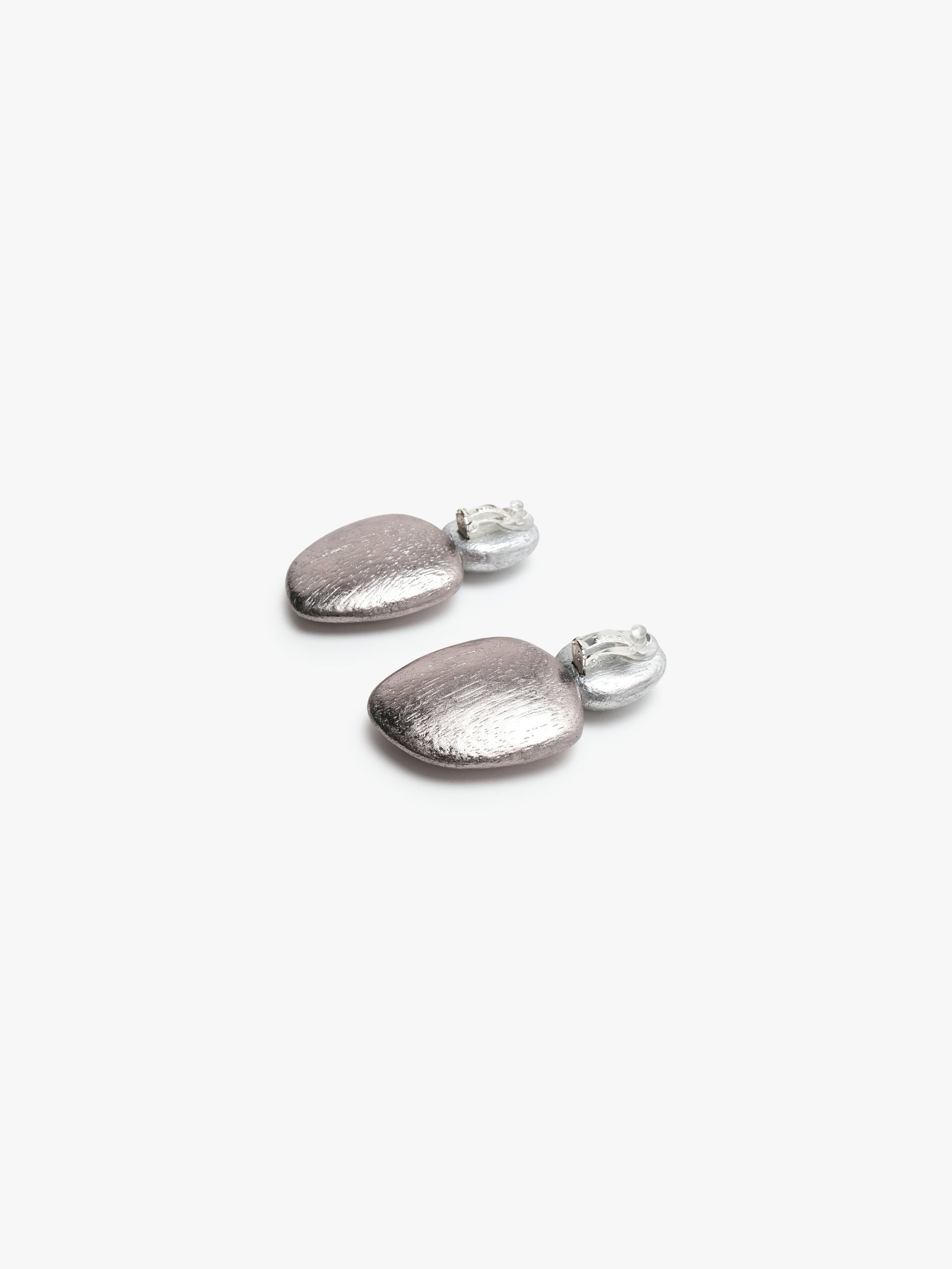 Luma earring: silverfoil, acacia wood