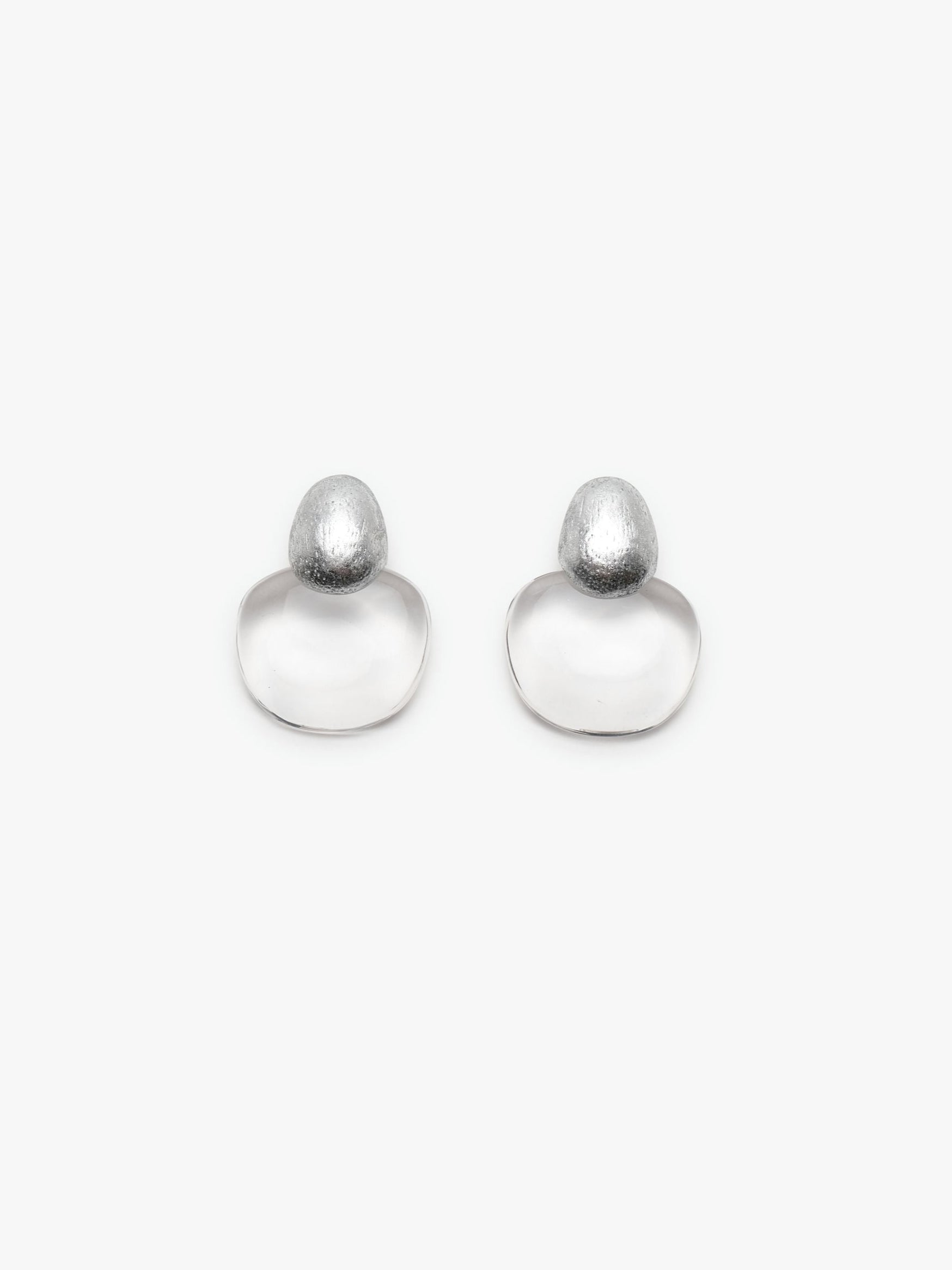 Folia stud earrings: acrylic, silverfoil