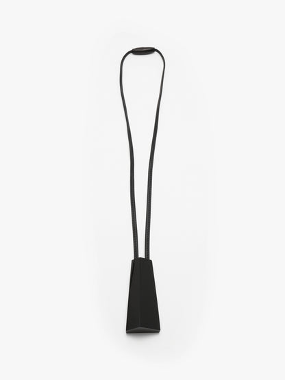 Selva pendant: black greencast, leather