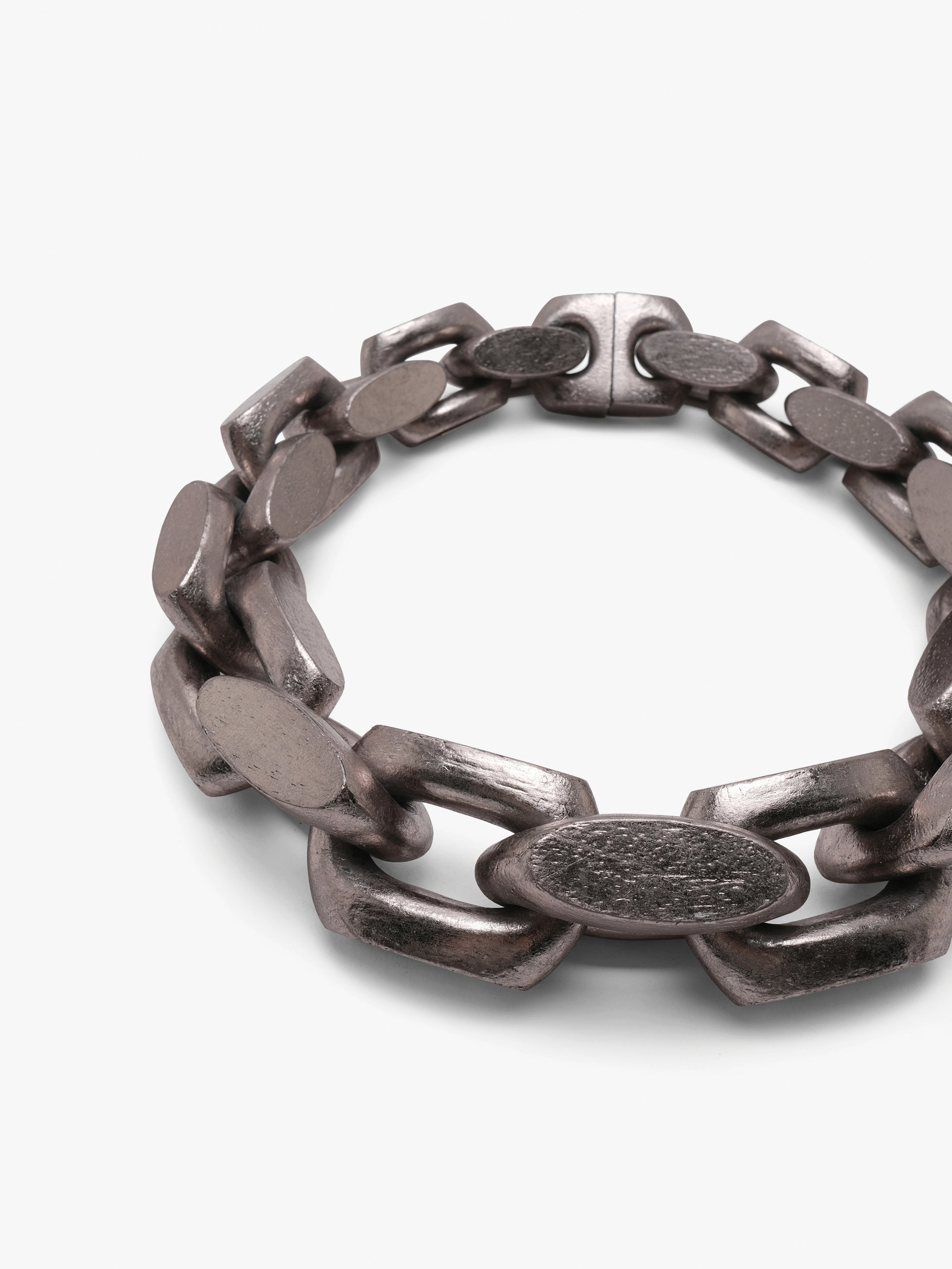 Arashi necklace: acacia, silver foil