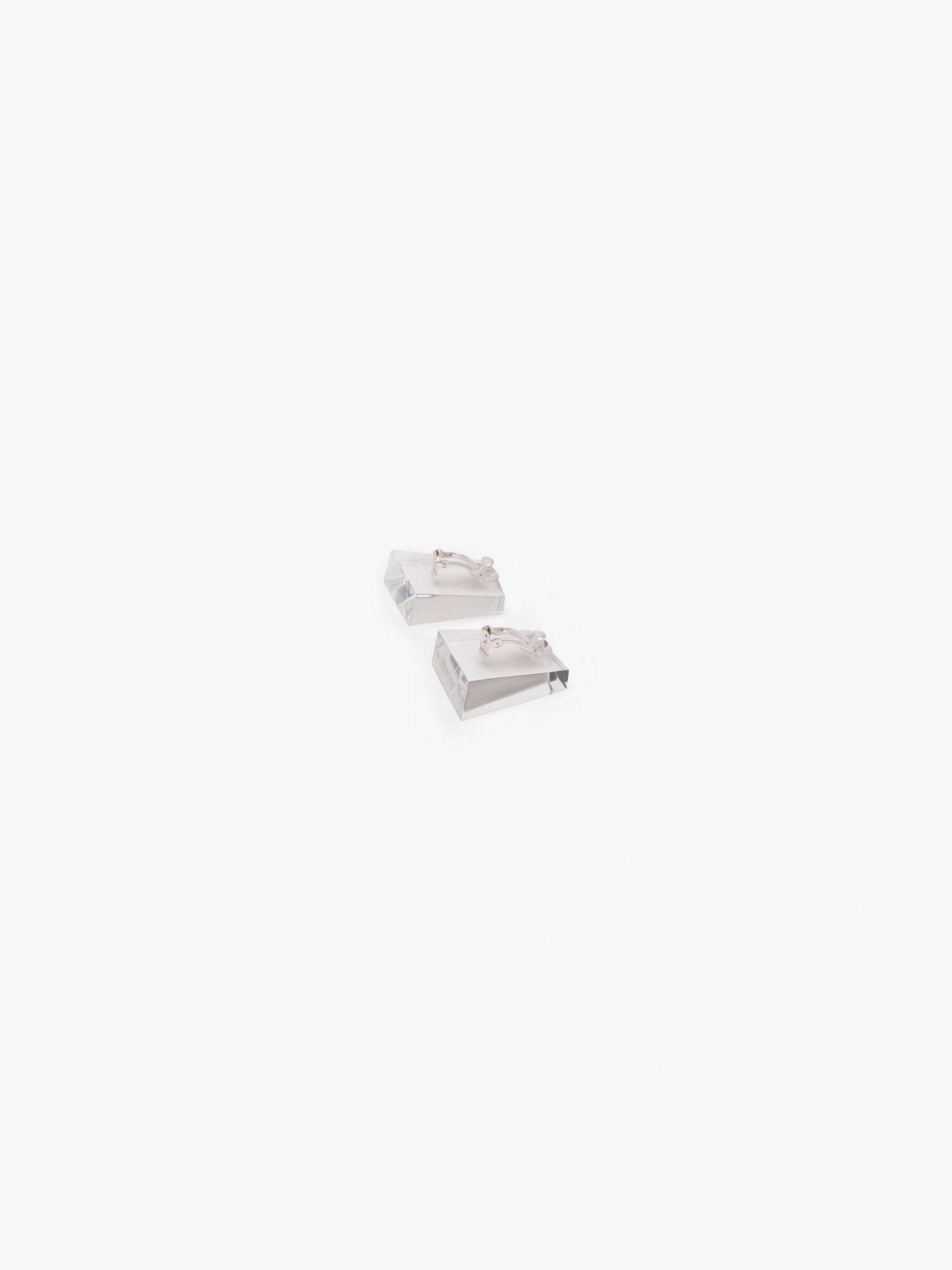Tzul earrings: clear greencast