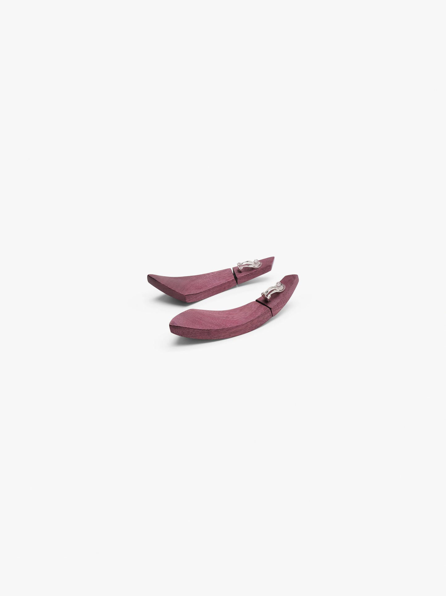 Petraea earrings: amaranth wood