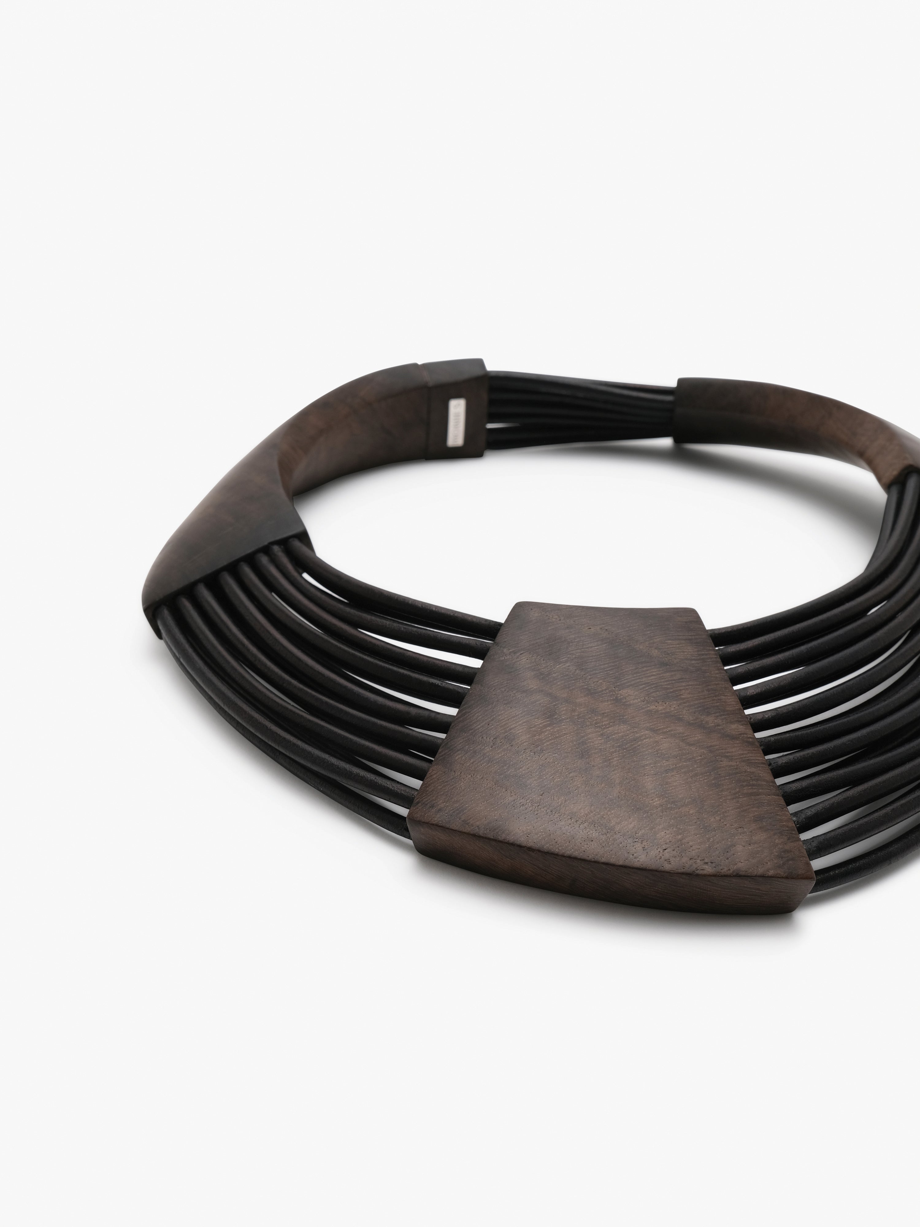 Brisa necklace: bog oak, leather
