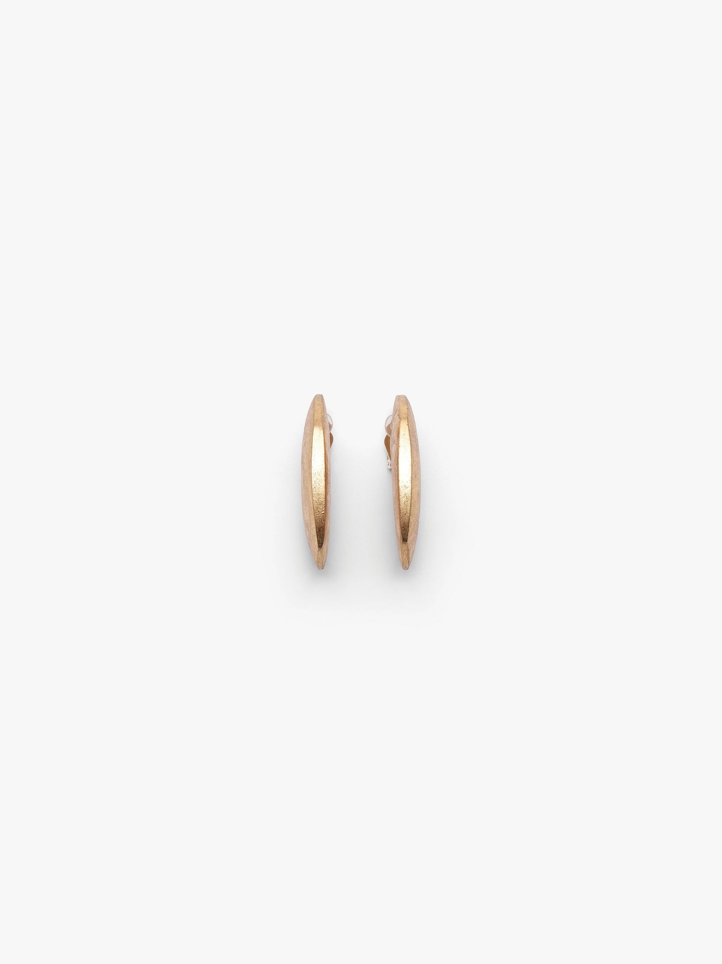 Floreva earrings: goldfoil, acacia
