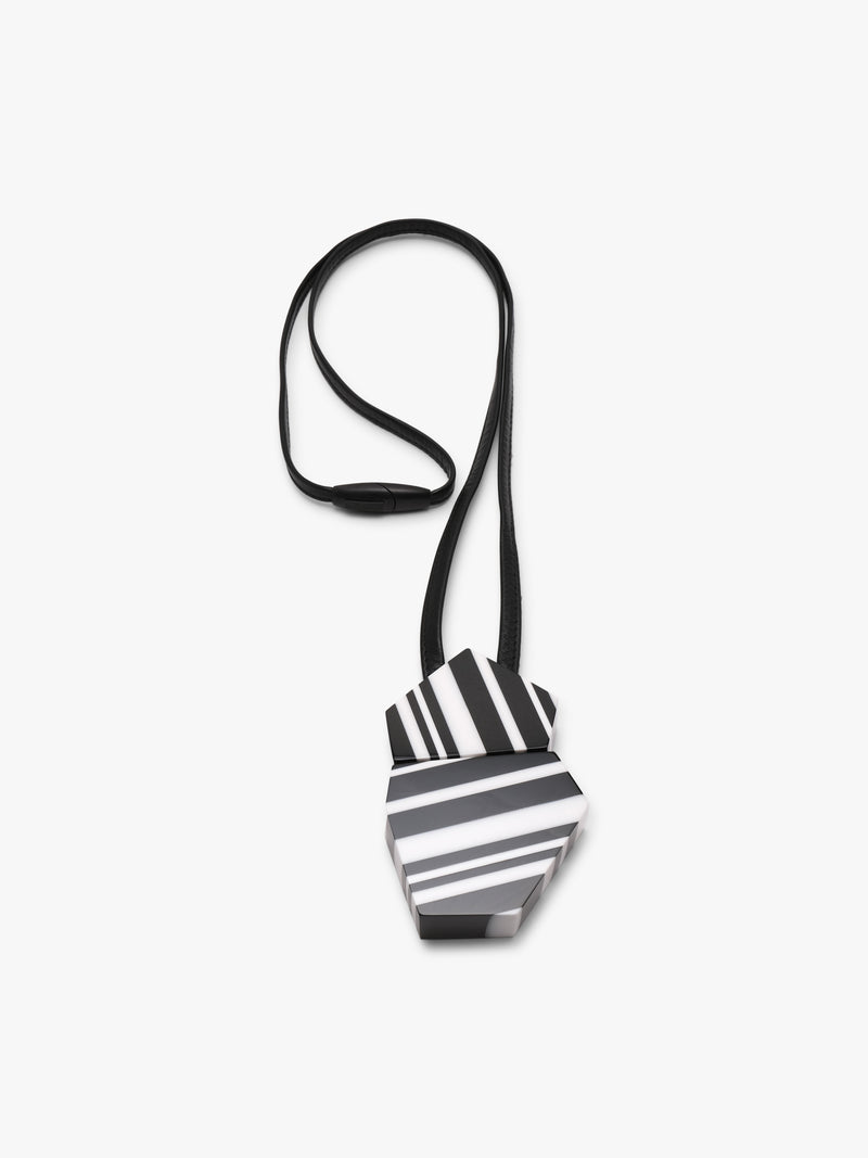 Iluma pendant: striped greencast, leather