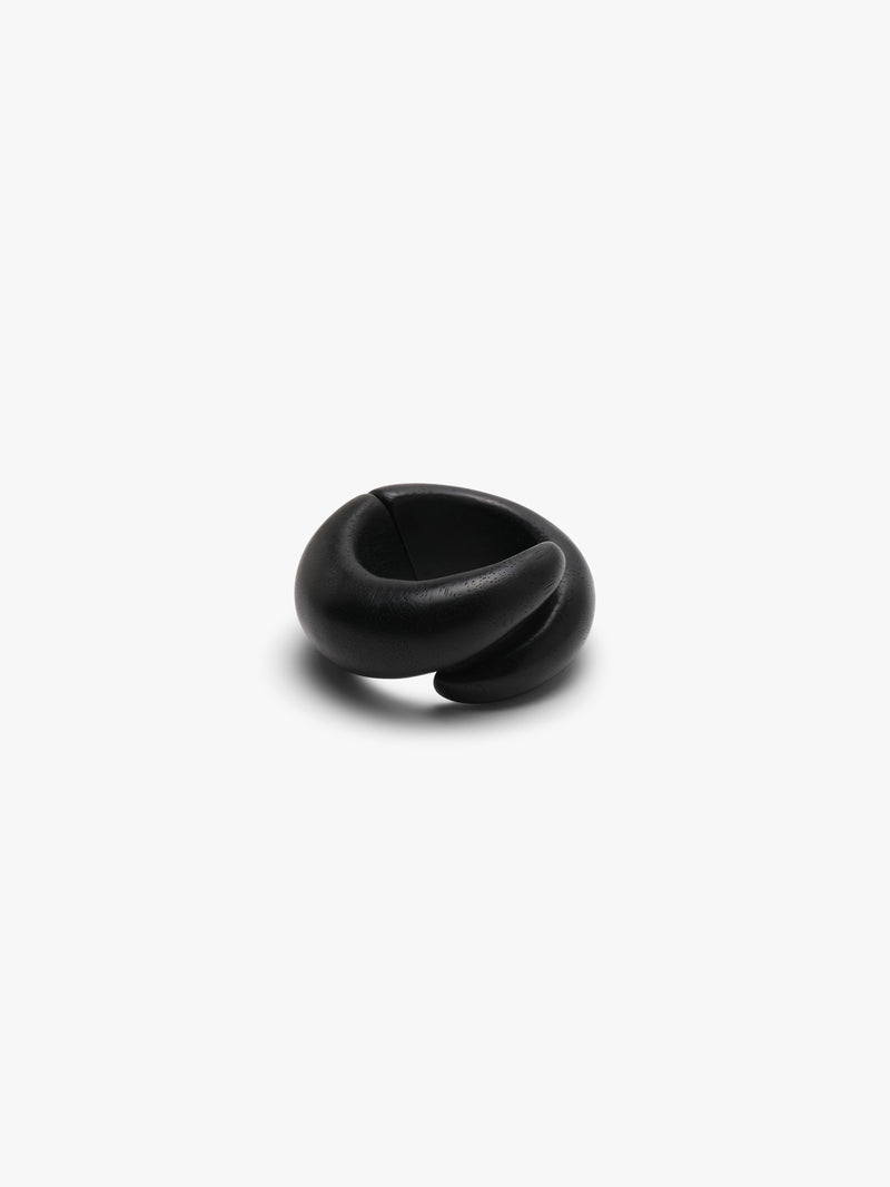 Ashari bracelet: black acacia
