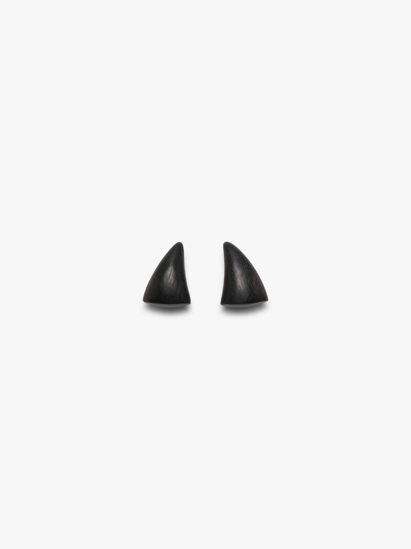 Haze earrings: black acacia