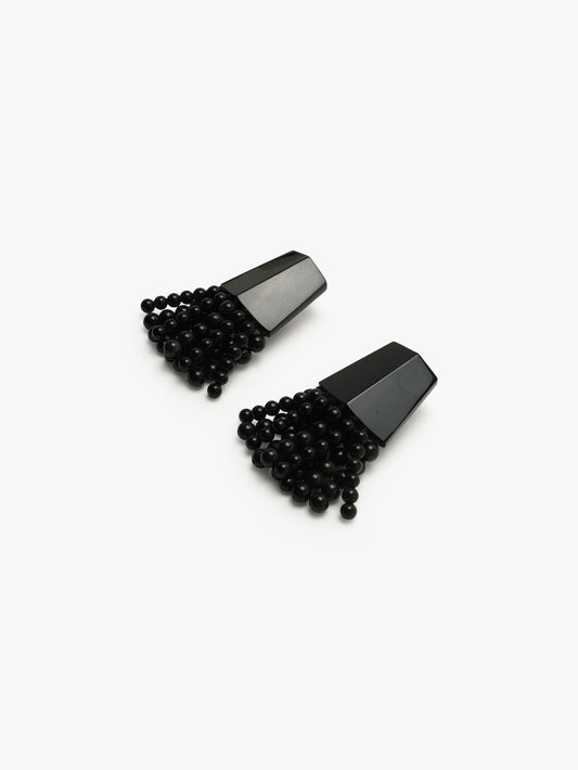 Mila earring: obsidian stone, acrylic