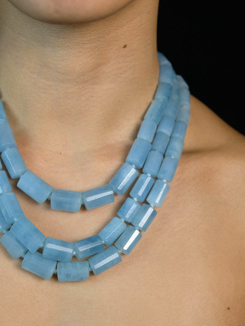 Necklace: aquamarine, ebony