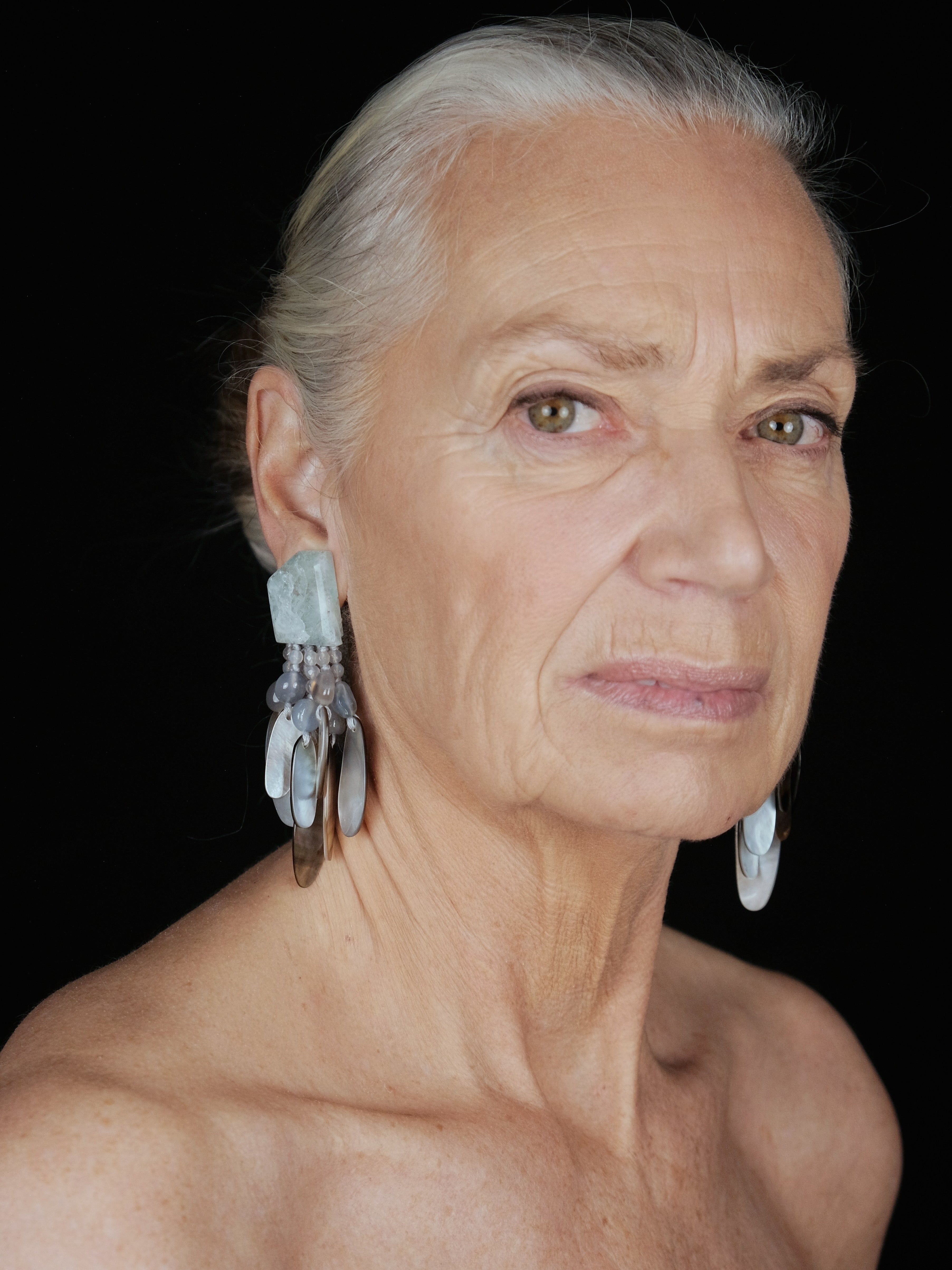 Earrings: aquamarine, mother of pearl, agate