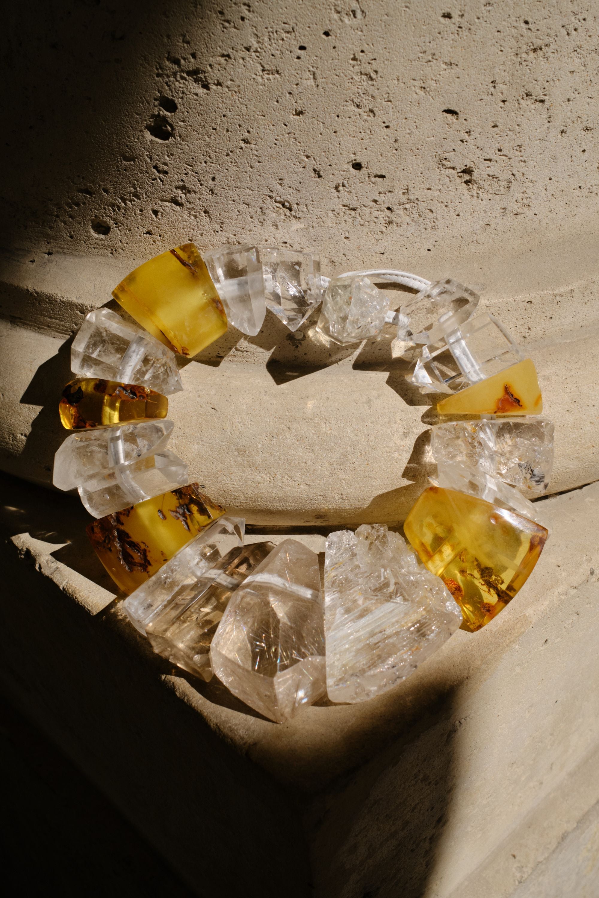 Necklace: amber, mountain crystal, quartz
