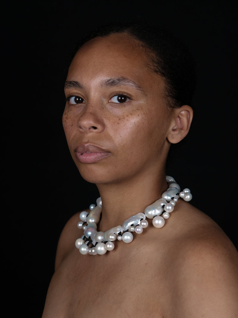 Necklace: baroque pearl, freshwater pearl
