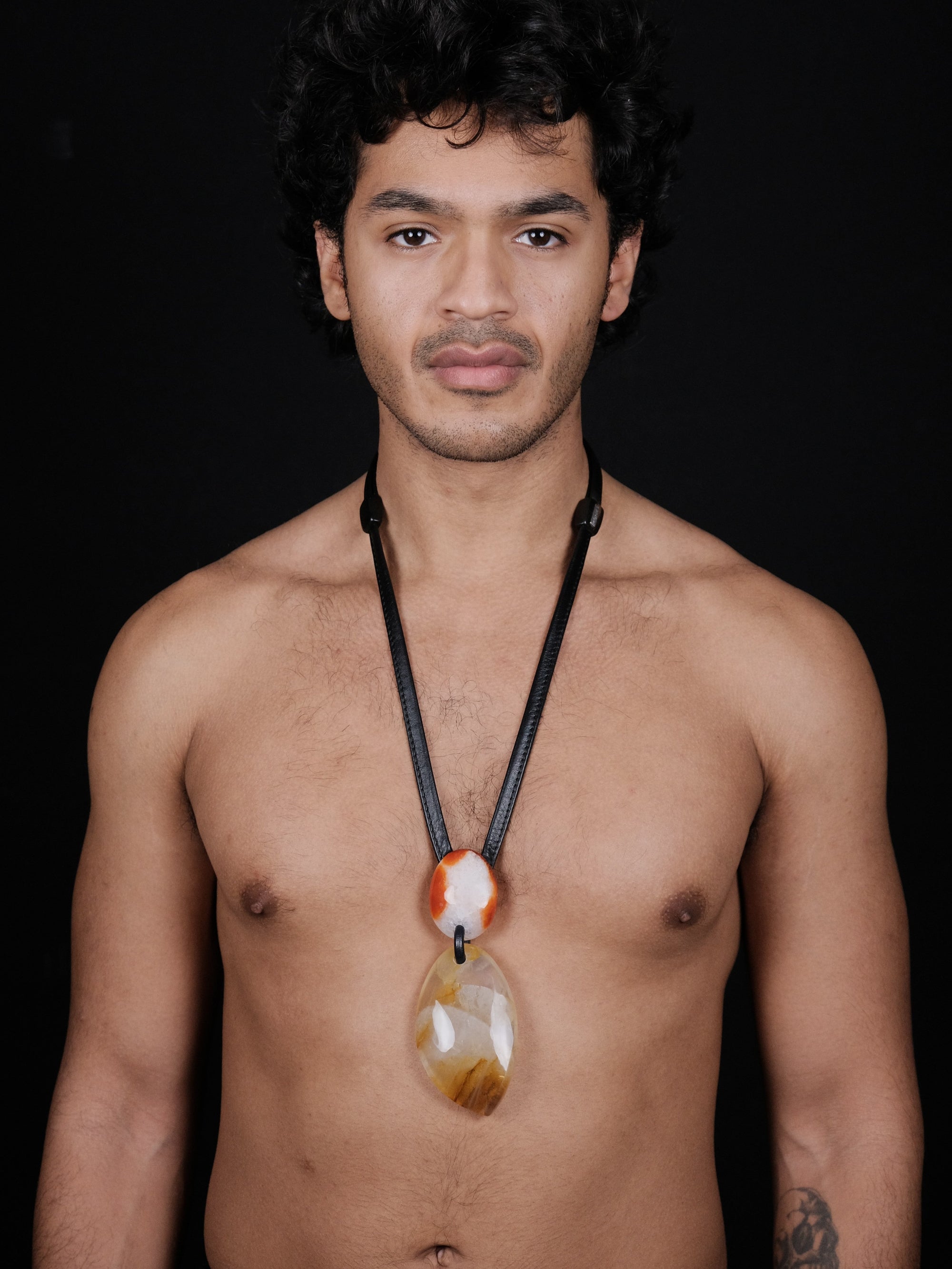 Pendant: agate, hematoid quartz