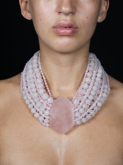 Necklace: rosequartz