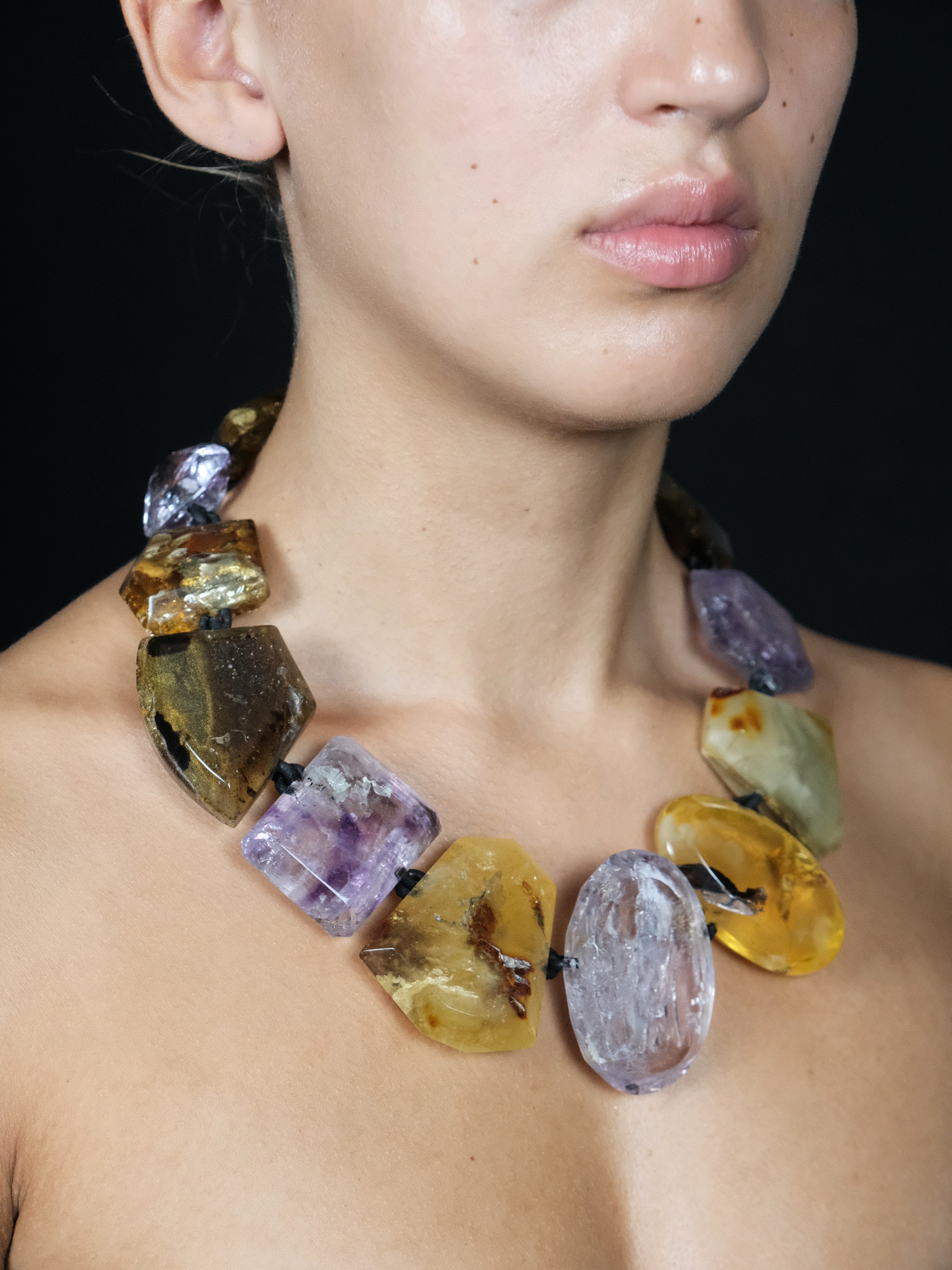 Necklace: amethyst, amber