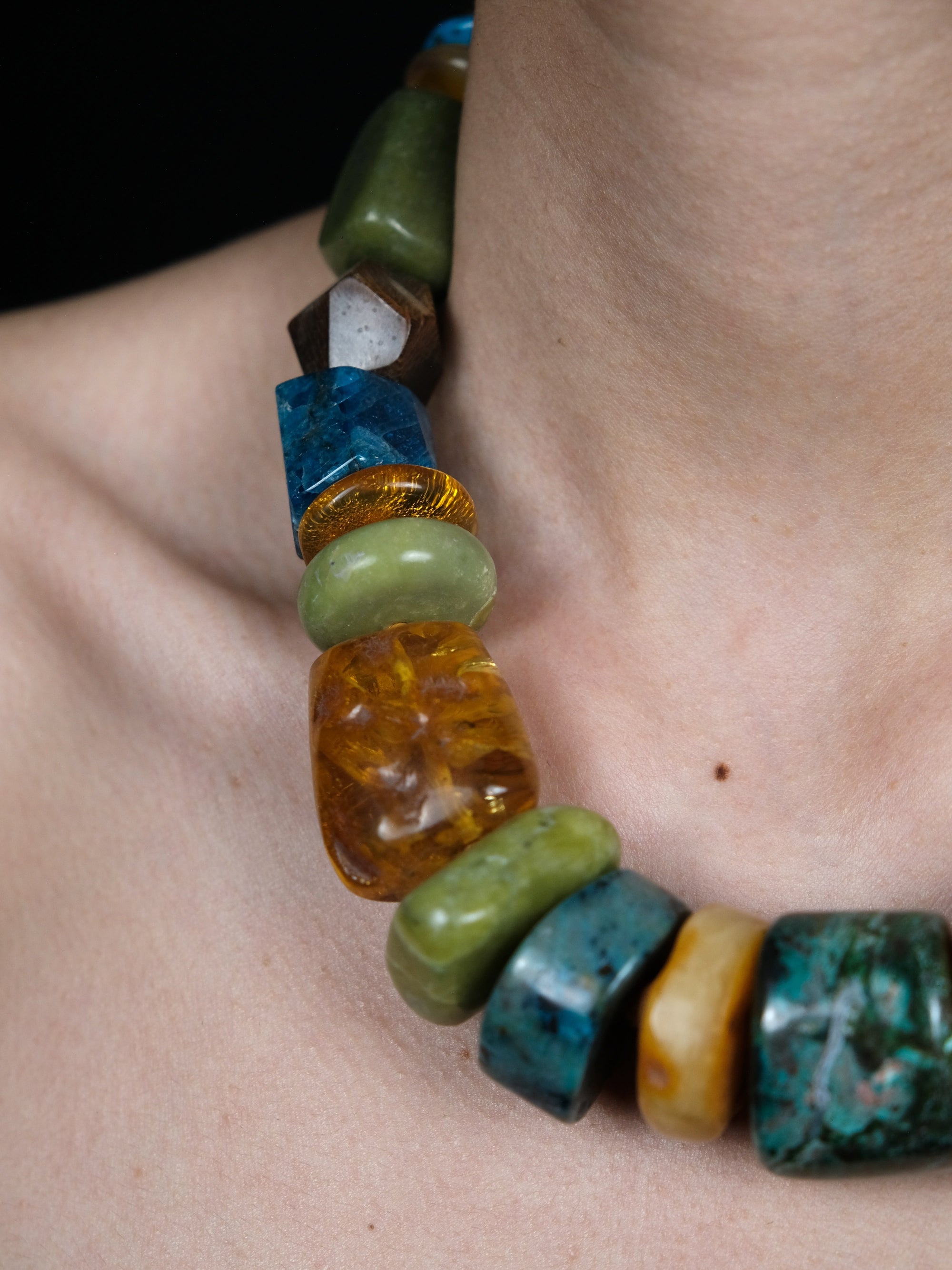 Necklace: multi material