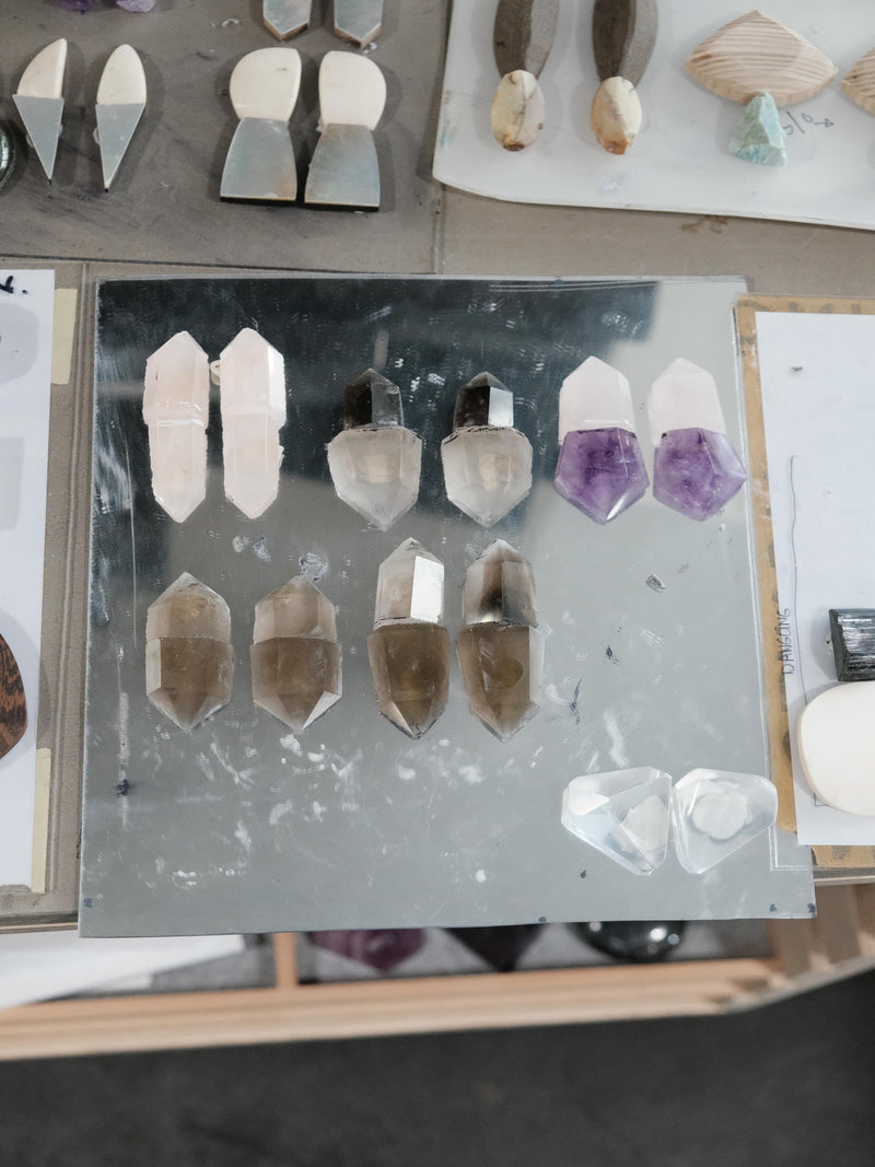 Earrings: amethyst, rosequartz