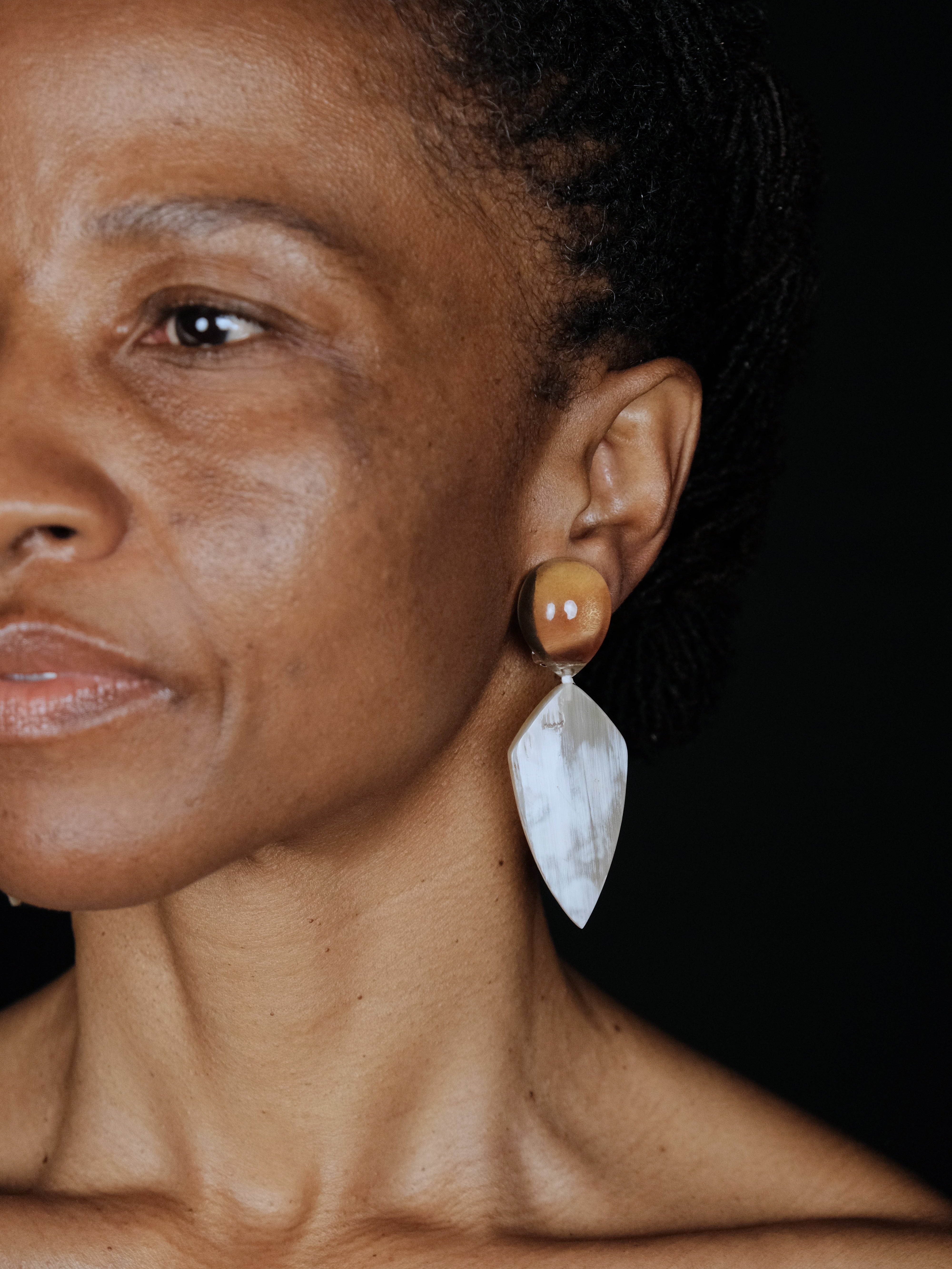 Earrings: lemon quartz, horn