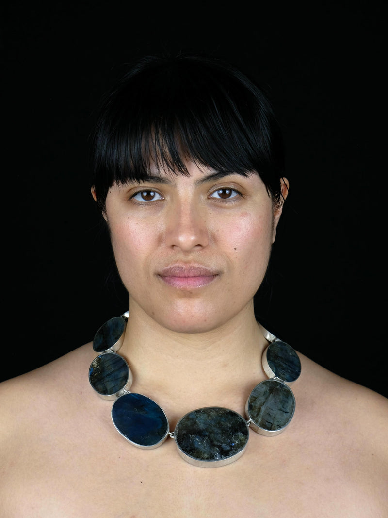 Necklace: silver, labradorite