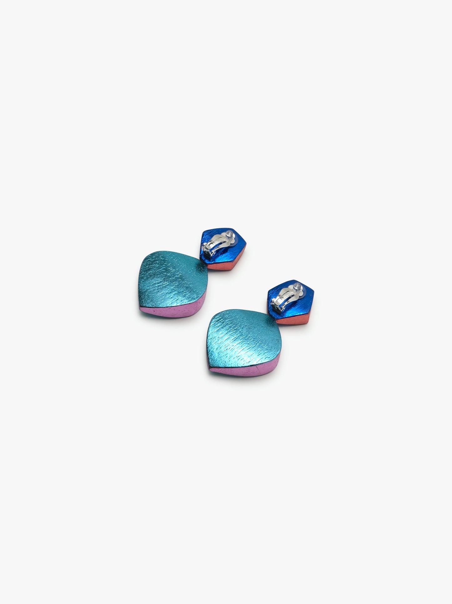 Amia earring: multi-coloured foil