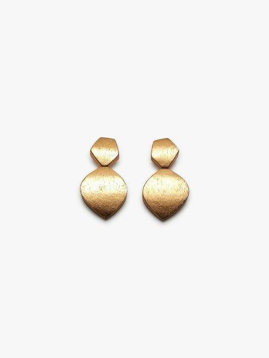 Amia earring: goldfoil